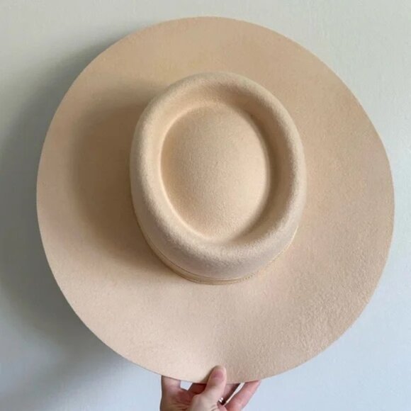 Lack of Color Juno Boater in Ivory